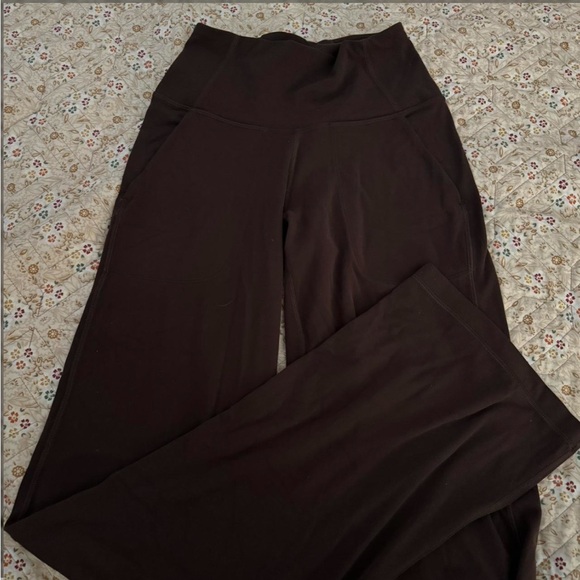 lululemon flare pants - Picture 1 of 5